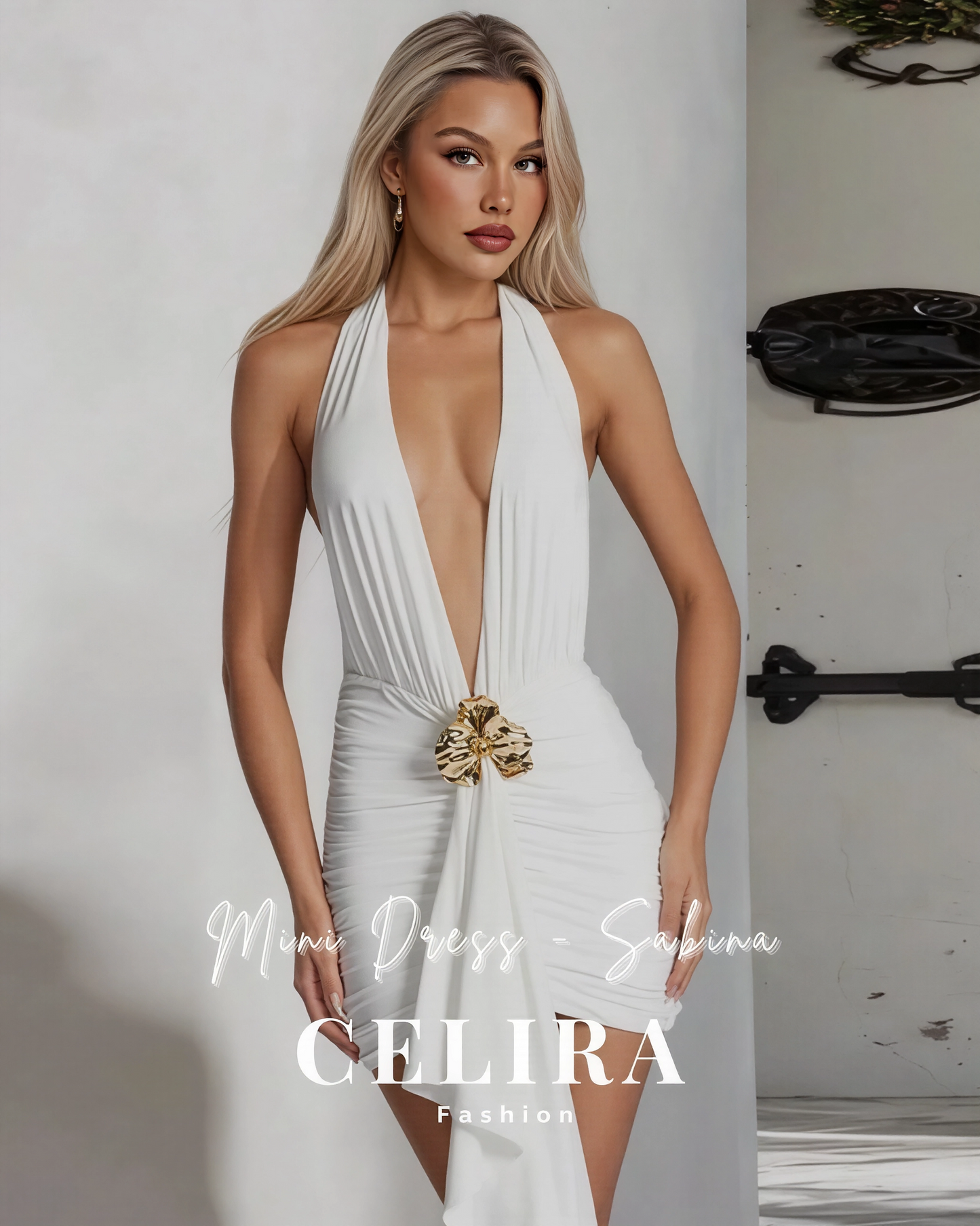 שמלת מיני דגם סבינה