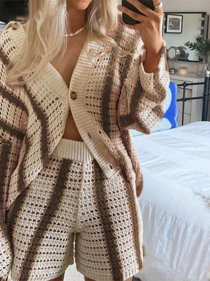 חליפת חוף סרוגהפסים- מיקונוס